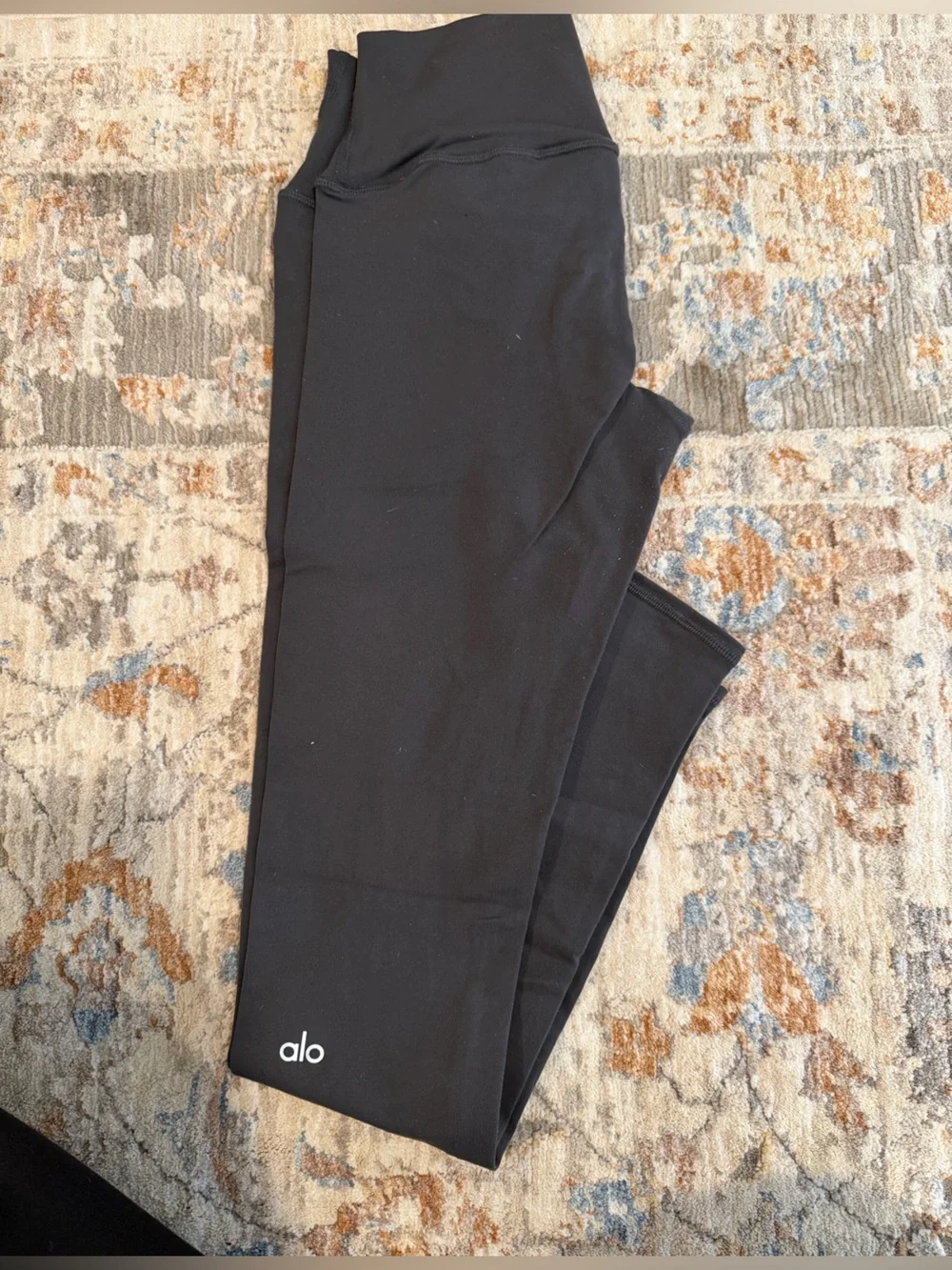 ALO Yoga Women's Black Leggings